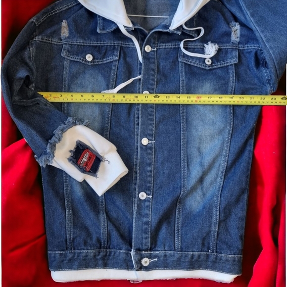 Distressed Denim Streetwear Hooded Jean Jacket - Picture 5 of 7